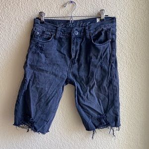 Black distressed knee length Free People shorts